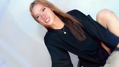 Snapshot of thehornygirl_laisa chatting on 02.07.25 laisa online show from 02.07.25