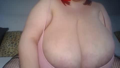 Snapshot of thekinkyangel chatting on 12.29.24 Kinky Angel online show from 12.29.24
