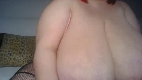 Snapshot of thekinkyangel chatting on 01.08.25 Kinky Angel online show from 01.08.25