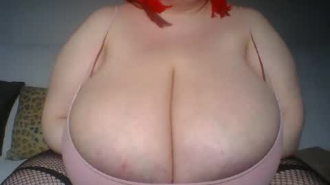 Snapshot of thekinkyangel chatting on 01.15.25 Kinky Angel online show from 01.15.25