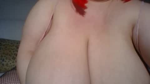 Snapshot of thekinkyangel chatting on 02.02.25 Kinky Angel online show from 02.02.25