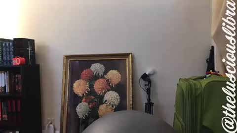 Snapshot of thelusciouslibra chatting on 02.23.25 thelusciouslibra online show from 02.23.25