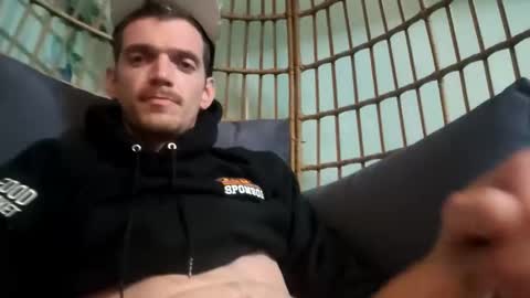 Snapshot of themanual22 chatting on 03.02.25 TallDavid online show from 03.02.25