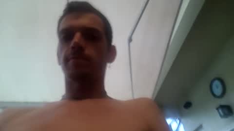 Snapshot of themanual22 chatting on 09.30.25 TallDavid online show from 09.30.25