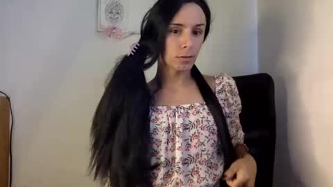 Snapshot of thematryoshka chatting on 01.05.25 Lucy Lucy online show from 01.05.25