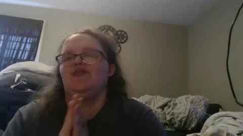 Snapshot of themistyprice chatting on 10.31.25 MistyPrice online show from 10.31.25