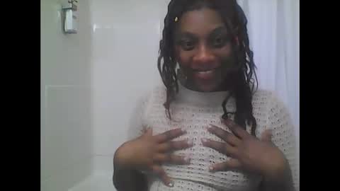 Snapshot of thenaturalgoddess chatting on 01.09.25 TheNaturalGoddess online show from 01.09.25