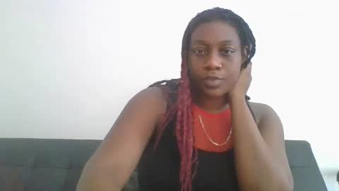 Snapshot of thenaturalgoddess chatting on 09.25.25 TheNaturalGoddess online show from 09.25.25