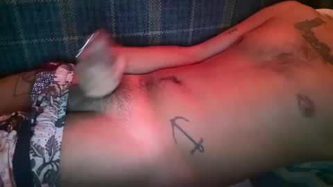 Snapshot of thenautibouy chatting on 03.05.25 thenautibouy online show from 03.05.25