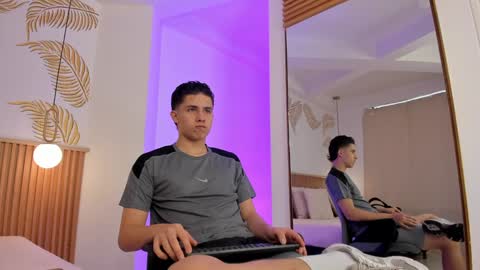 Snapshot of theohawke_ chatting on 12.21.24 THEO- MATEO online show from 12.21.24