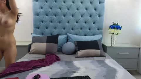 Theowonder online show from 01.20.25