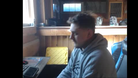 Snapshot of therealbigcheese0695 chatting on 02.05.25 therealbigcheese0695 online show from 02.05.25