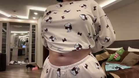 Snapshot of therealcamilabaddie chatting on 11.05.25 therealcamilabaddie online show from 11.05.25