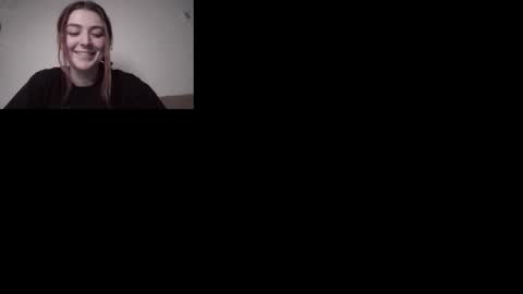 Snapshot of thetinymermaid chatting on 12.31.24 theTinyMermaid online show from 12.31.24