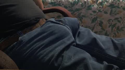 Snapshot of thetnguy chatting on 10.07.25 thetnguy online show from 10.07.25