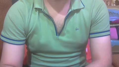 Snapshot of theultimateboss chatting on 03.04.25 theultimateboss online show from 03.04.25