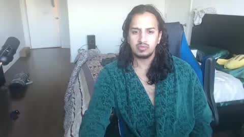 Snapshot of theworldisavampire2 chatting on 09.28.25 theworldisavampire2 online show from 09.28.25