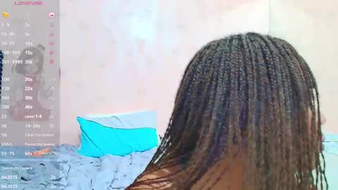 Snapshot of thickeebonyy chatting on 02.11.25 thickeebonyy online show from 02.11.25