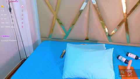 Snapshot of thickeebonyy chatting on 09.10.25 thickeebonyy online show from 09.10.25