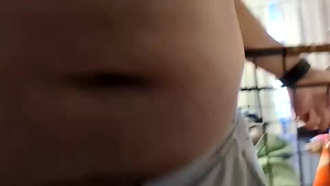 Snapshot of thickntx chatting on 10.22.25 Thickumms online show from 10.22.25