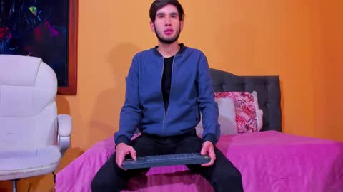 Thiiago online show from 12.07.24