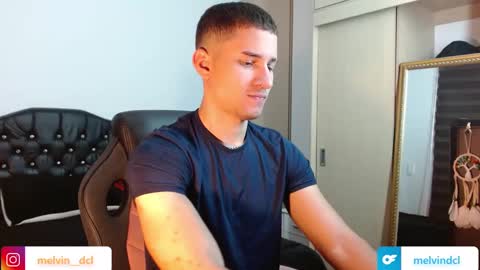 Snapshot of thin_tommy11 chatting on 12.27.24 thin_tommy11 online show from 12.27.24