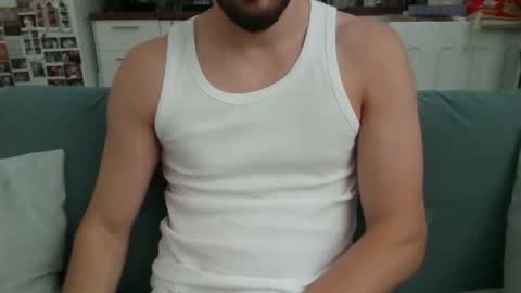 Snapshot of thinboy2 chatting on 09.13.25 Thinboy2 online show from 09.13.25