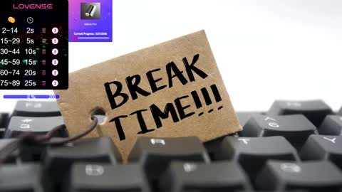 Snapshot of thom610 chatting on 12.06.24 ThomaSan online show from 12.06.24