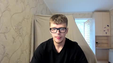 Snapshot of thomas_shelbivip chatting on 10.05.25 Tomas online show from 10.05.25