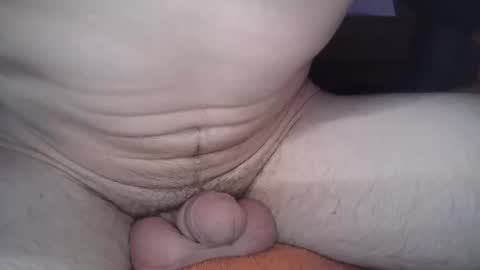 Snapshot of throatmybigcock95 chatting on 10.03.25 throatmybigcock95 online show from 10.03.25