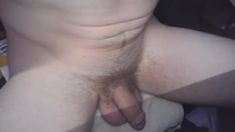 Snapshot of throatmybigcock95 chatting on 10.22.25 throatmybigcock95 online show from 10.22.25