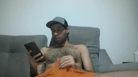 Snapshot of throwawayyourgun chatting on 01.28.25 Luka online show from 01.28.25