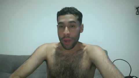 Snapshot of throwawayyourgun chatting on 02.09.25 Luka online show from 02.09.25