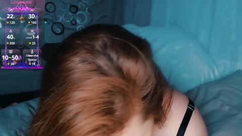 Snapshot of tia_meow chatting on 02.10.25 tiameow online show from 02.10.25