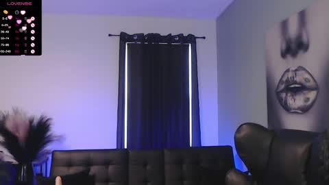 Tia Bella online show from 01.25.25