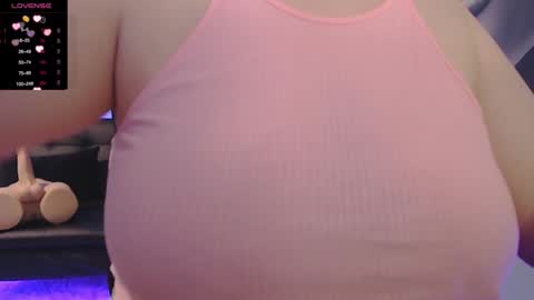 Tia Bella online show from 02.04.25