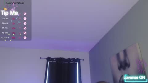 Tia Bella online show from 11.16.25