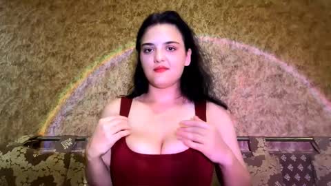 Mary online show from 10.26.25