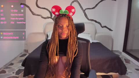 Snapshot of tifanytaylor1_ chatting on 12.29.24 TIFF online show from 12.29.24