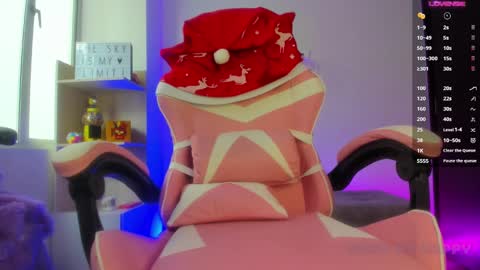 Tiffany Bela online show from 01.06.25