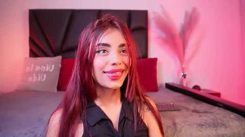 tiffany_sander online show from 10.21.25