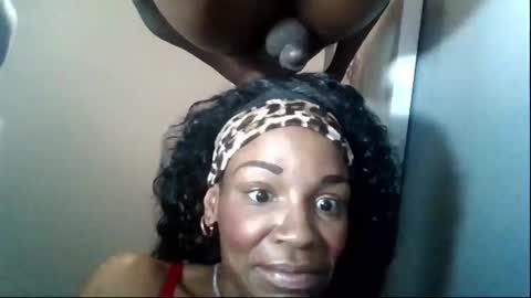 tiffanyslim274 online show from 12.31.24