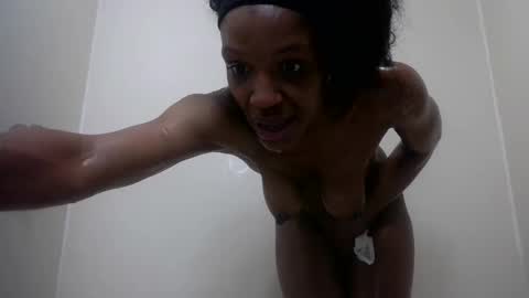 tiffanyslim274 online show from 02.15.25