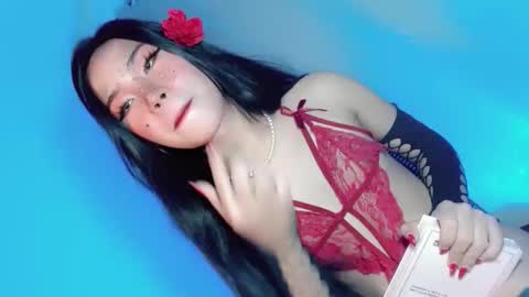tight_elliana online show from 10.19.25