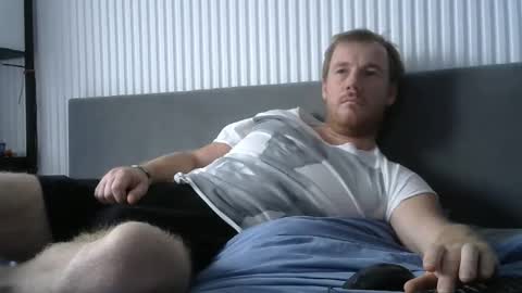 Snapshot of timajinpuzan chatting on 02.17.25 timajinpuzan online show from 02.17.25