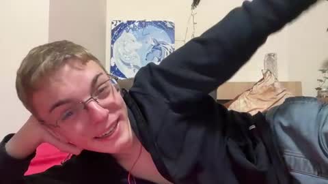 Snapshot of timveret chatting on 12.03.24 Wizard online show from 12.03.24