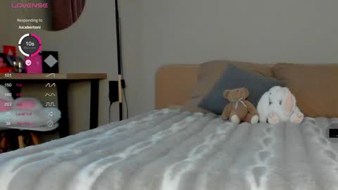 Snapshot of tina__bestie chatting on 12.17.24 Tina online show from 12.17.24