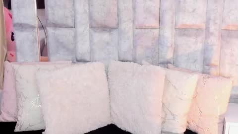 Snapshot of tina_noa chatting on 09.16.25 Tina noa online show from 09.16.25