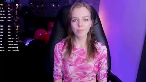 Snapshot of tina_tayllor chatting on 02.13.25 Tina Tayllor MY SHEDULEMondayTuesdaySaturdaySunday online show from 02.13.25