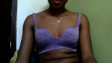 tinah235702 online show from 11.13.25